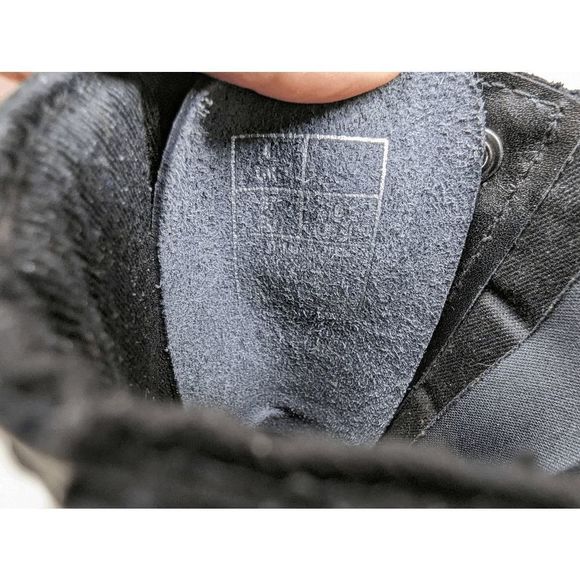 DR. MARTENS 1914 VONDA II 14 HOLE EMBROIDERED FLOWER ZIP BOOTS LEATHER SIZE 6 US - Picture 9 of 9